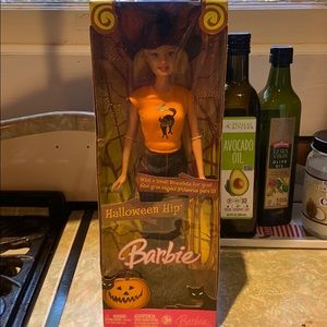 New in box 2006 Halloween Hip Barbie